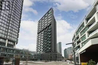 Building Photo - 1 Quarrington Lane