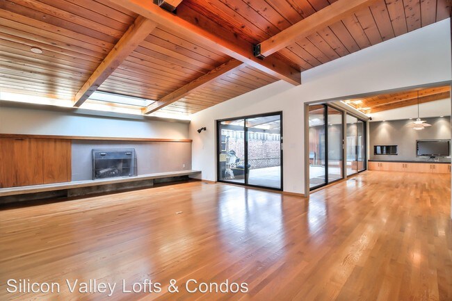 Building Photo - 3 br, 2.5 bath House - 1665 Emory St.