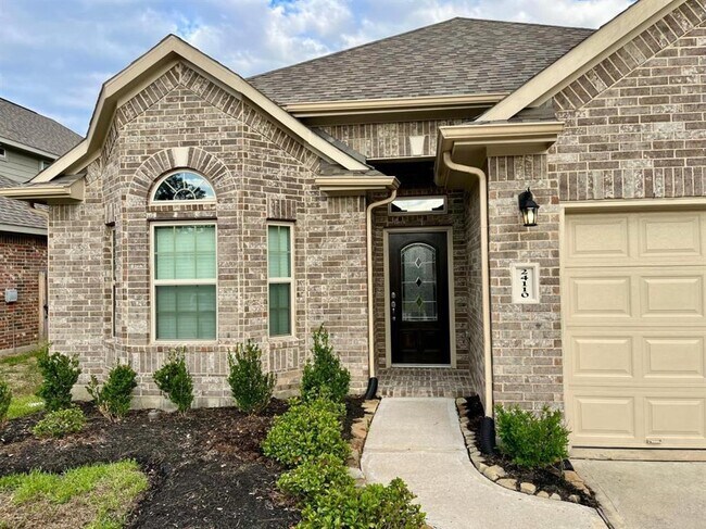 Foto del edificio - 24110 Rosedale Oaks Dr