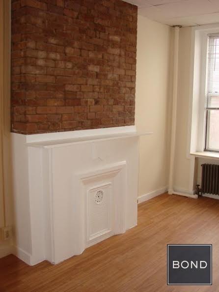 Primary Photo - 365 3rd Ave