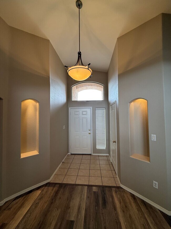 Foto del edificio - 2526 Tuscan Hills Ln