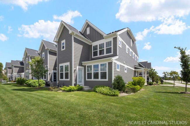 Building Photo - 2230 Weatherbee Ln