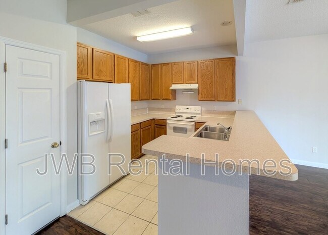 Foto del edificio - 5792 Sandstone Way