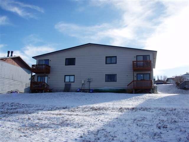 Building Photo - 2320 W Foothills Rd