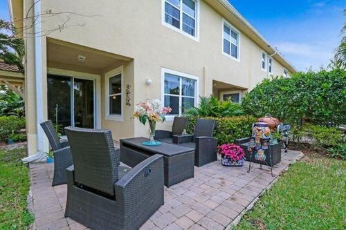 Foto del edificio - 5023 Dulce Ct