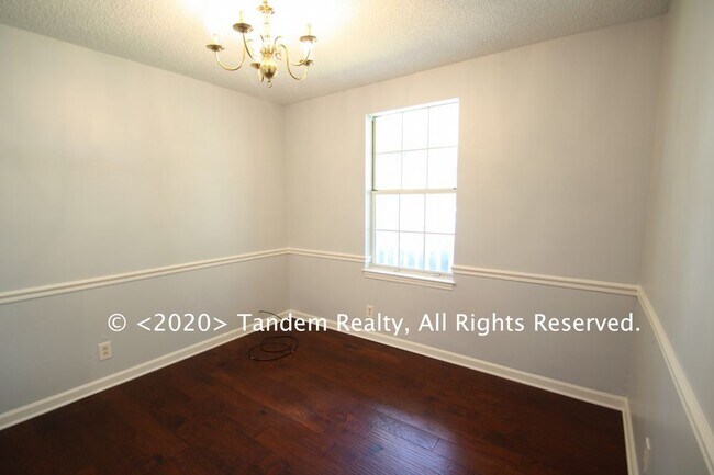 Building Photo - 1311 Mallard Drive