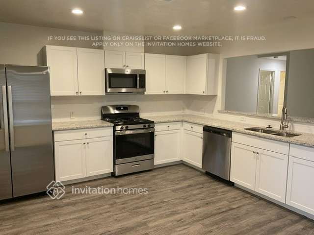 Building Photo - 3611 Iris Ridge Way