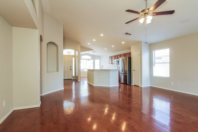 Foto del edificio - 8459 W Ross Ave