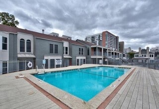 Building Photo - 2529 Rio Grande St