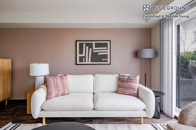 Foto del edificio - 4750 21st Ave NE