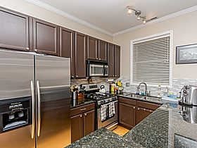 Building Photo - 2 br, 2 bath Condo - 1525 W Montana St Unit 2