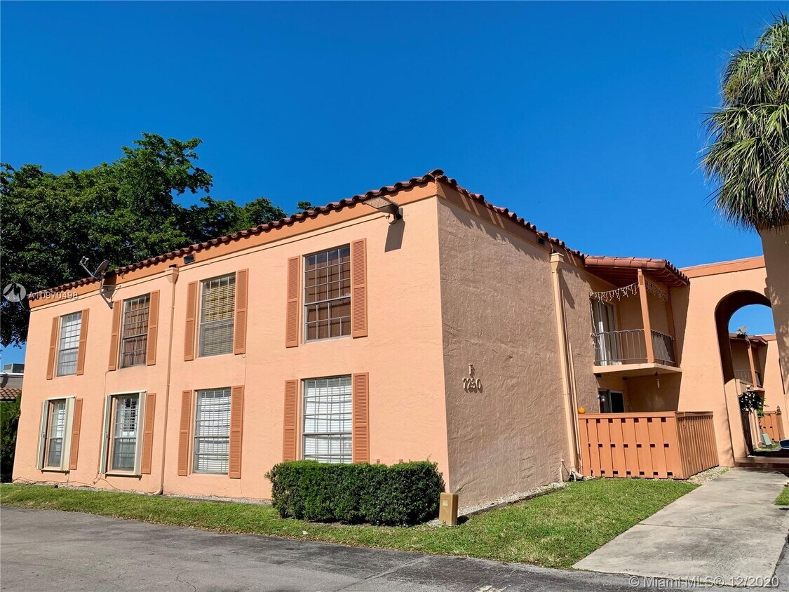 Primary Photo - 7230 Fairway Dr