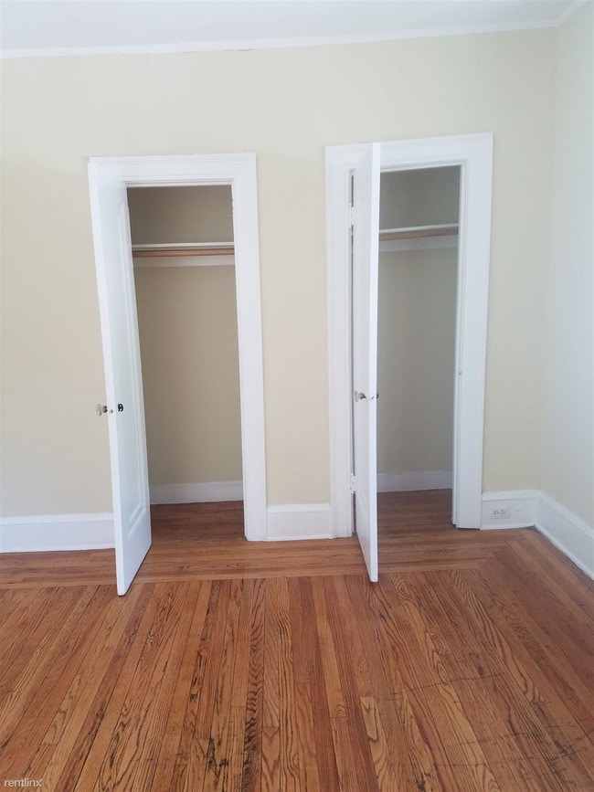 Building Photo - 1 br, 1 bath Apartment - 285 Edgewood Ave b2