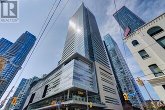 Building Photo - 80-4480 John St