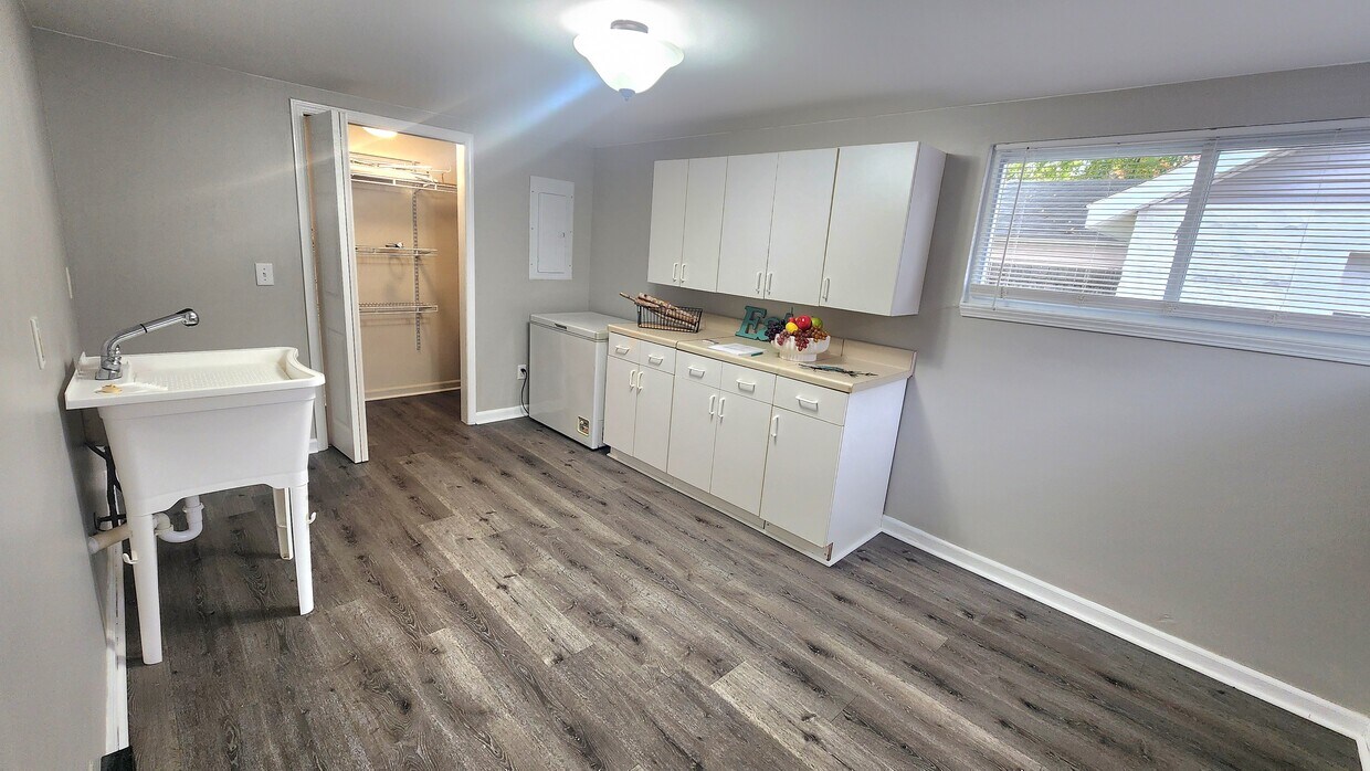 Foto principal - 627 Michigan St