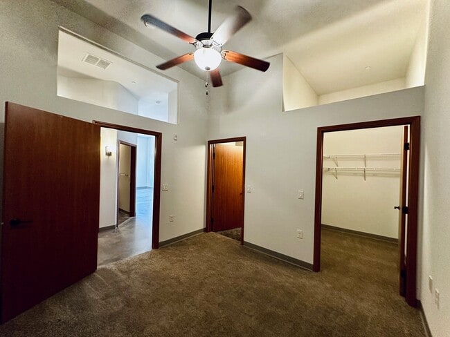 Building Photo - Mercantile Lofts