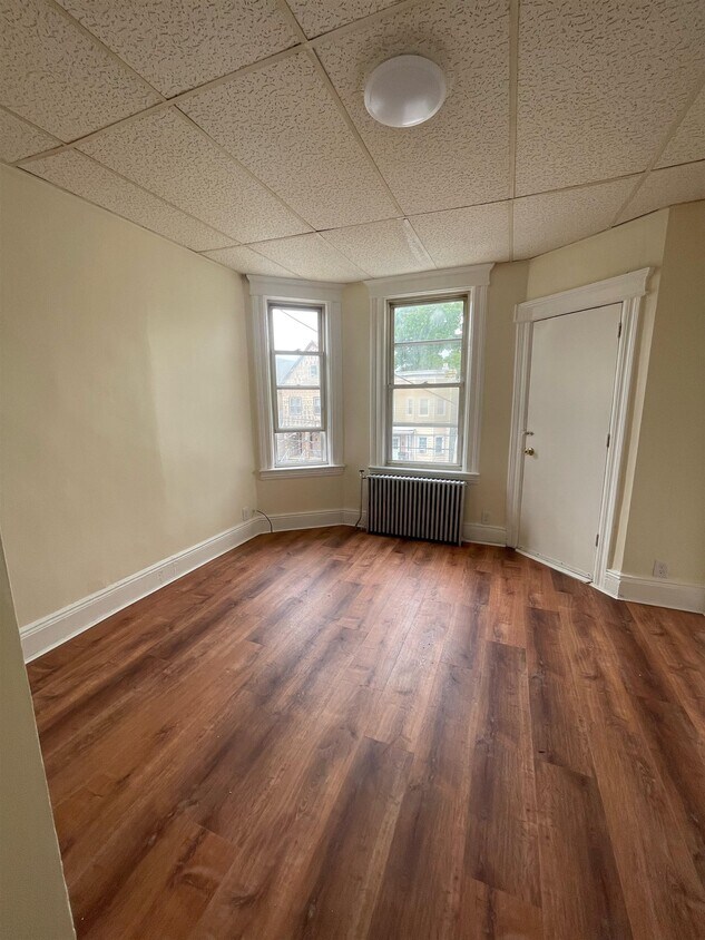 Foto del edificio - 72 W 17th St