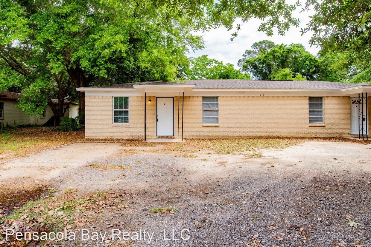 Primary Photo - 2 br, 1 bath House - 910 Calhoun Ave, Unit A