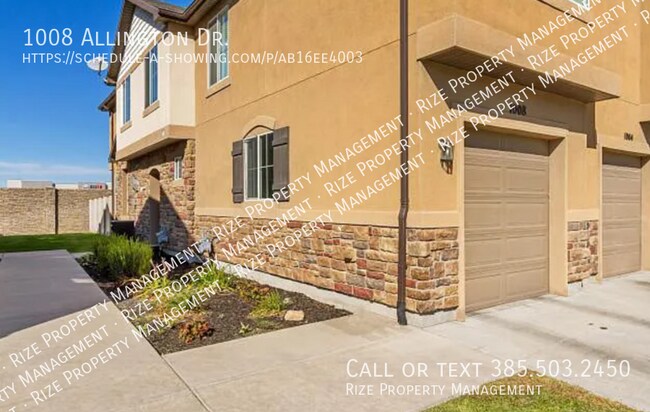 Building Photo - North Salt Lake 3 Bedroom Townhome in Gorg...