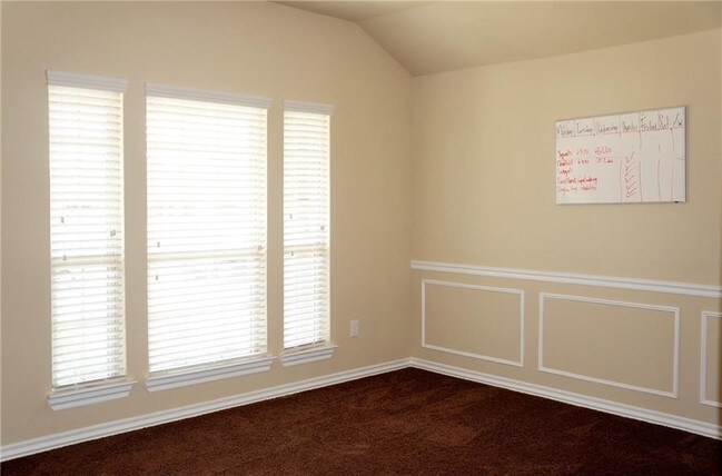 Building Photo - 10708 Cruces Drive