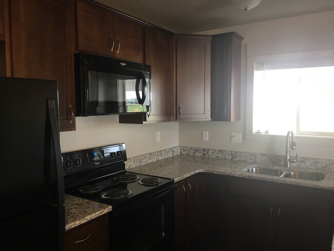 Kitchen - 701 Caribou St