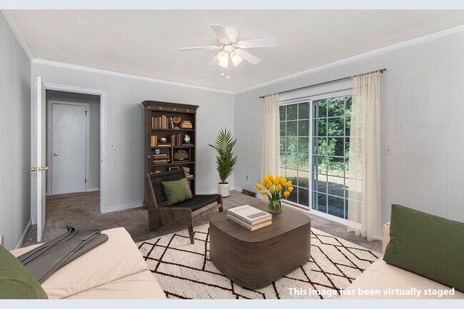 Photo - 1395 W Lenevar Dr House