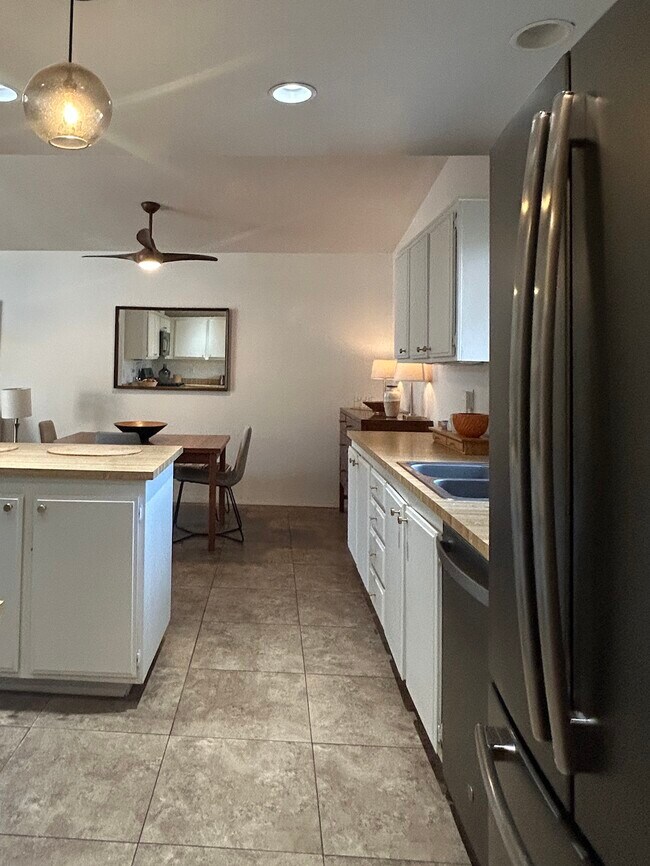 Foto del edificio - 74103 Catalina Way