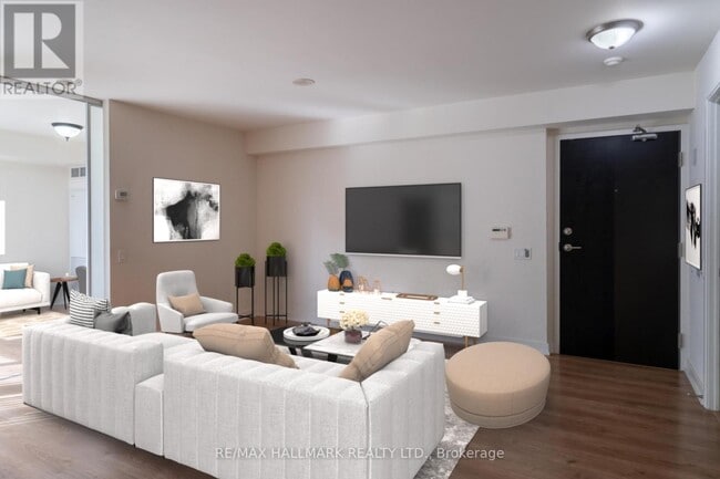 Building Photo - 775 King St W