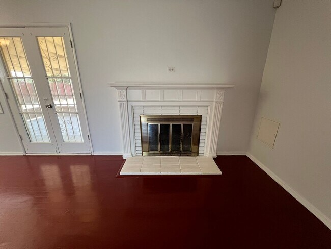 Foto del edificio - Charming Home in nice San Bernardino neigh...