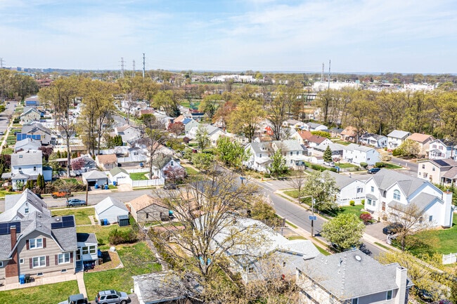 Aerial Shot of Housing in Woodbridge, NJ