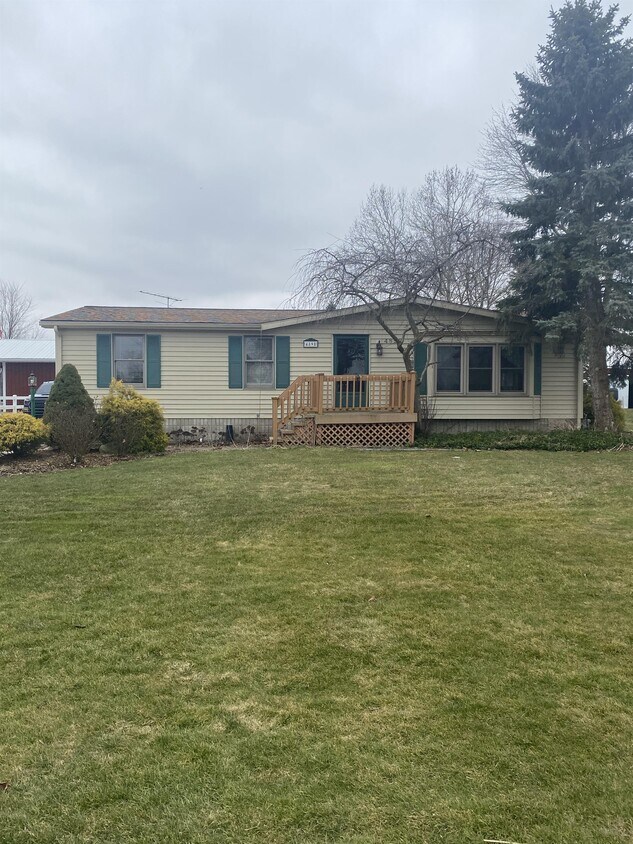 Primary Photo - 4898 146th Ave