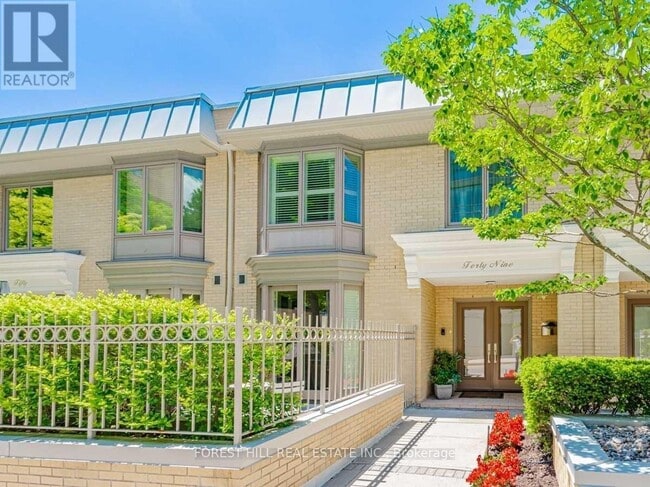 Building Photo - 49 Lower Village Gate