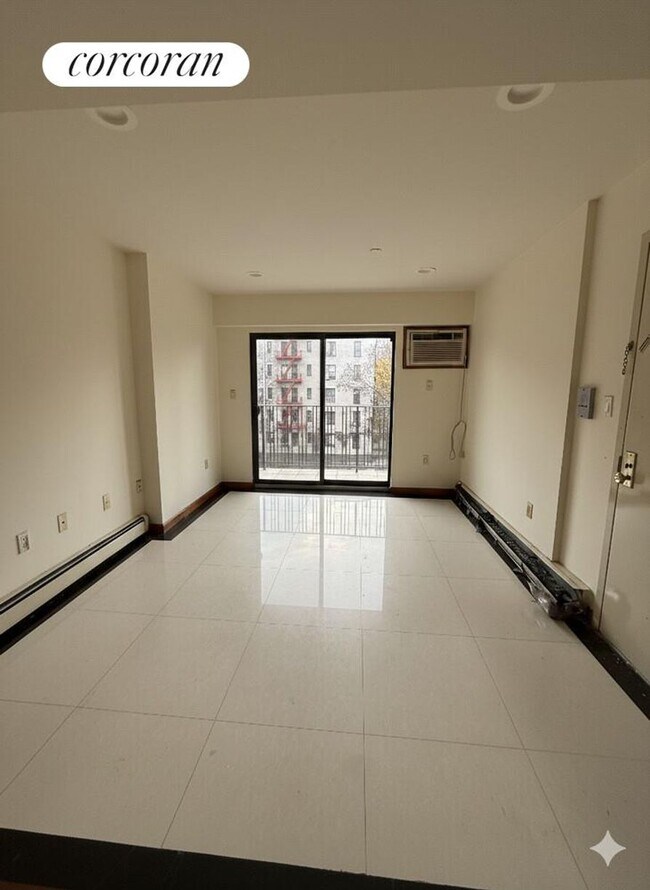 Foto del edificio - 163-10 89th Ave