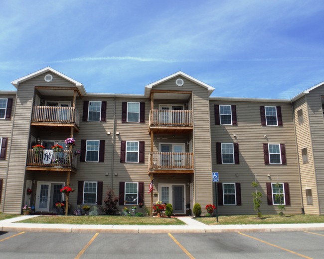 Building Photo - Green Ridge Senior Apartments