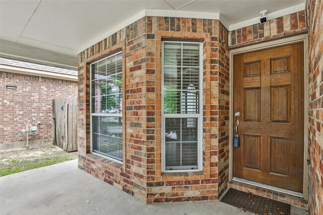 Building Photo - 13810 Birney Point Ln