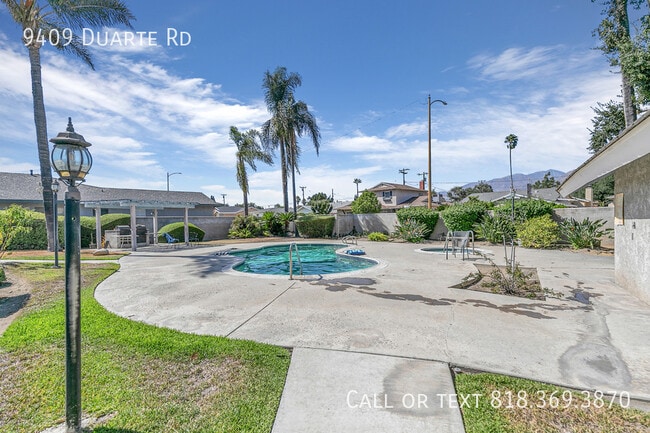 Building Photo - 9409 Duarte Rd