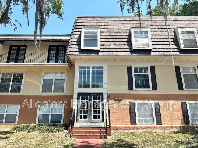 Primary Photo - 3983 Versailles Dr