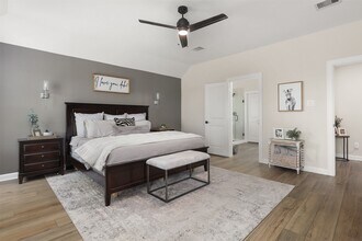 Building Photo - 13709 Gaff Rig Dr