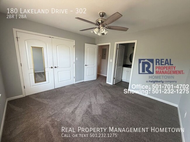 Foto del edificio - 180 Lakeland Dr
