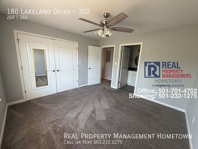 Building Photo - 180 Lakeland Dr