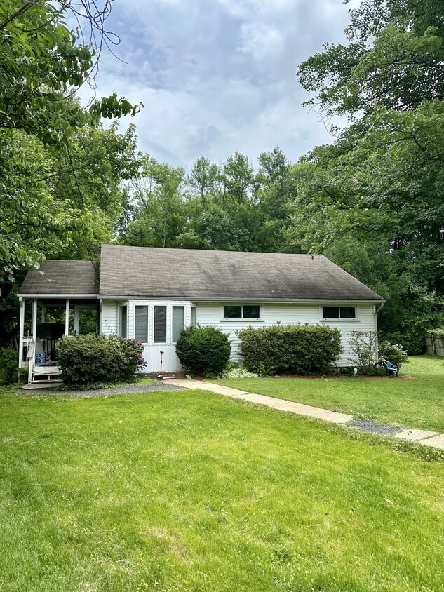 Primary Photo - 7229 Pimmit Ct