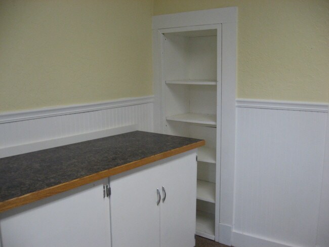 Cocina - 811 N Mulberry St