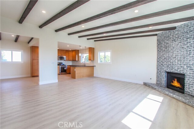 Building Photo - 25021 La Cresta Dr