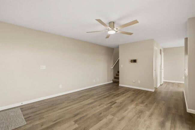 Building Photo - 621 D St
