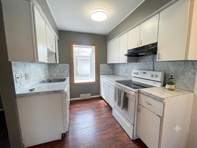Foto del edificio - 2929 Burdette St