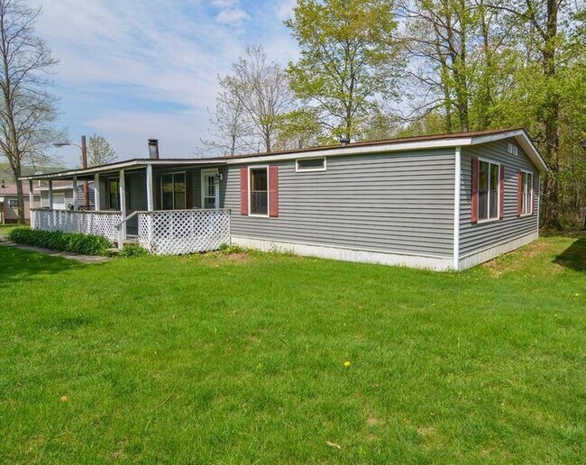 Building Photo - 156 Chestnut Grove Rd