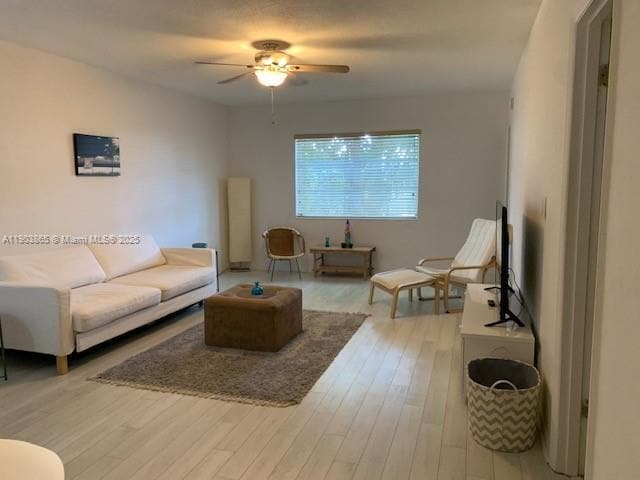 Foto del edificio - 2426 SE 17th St