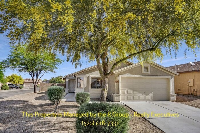 Primary Photo - 4Bed/2Bath Home