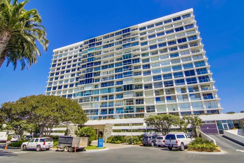 1770 Avenida Del Mundo St Unit 105, Coronado, CA 92118 Condo for Rent