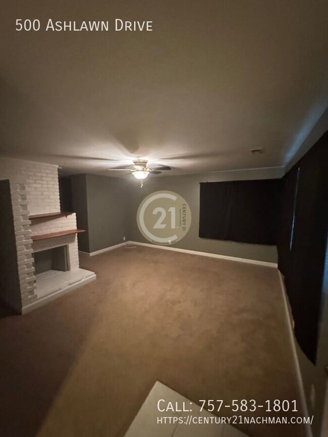 Building Photo - 500 Ashlawn Dr
